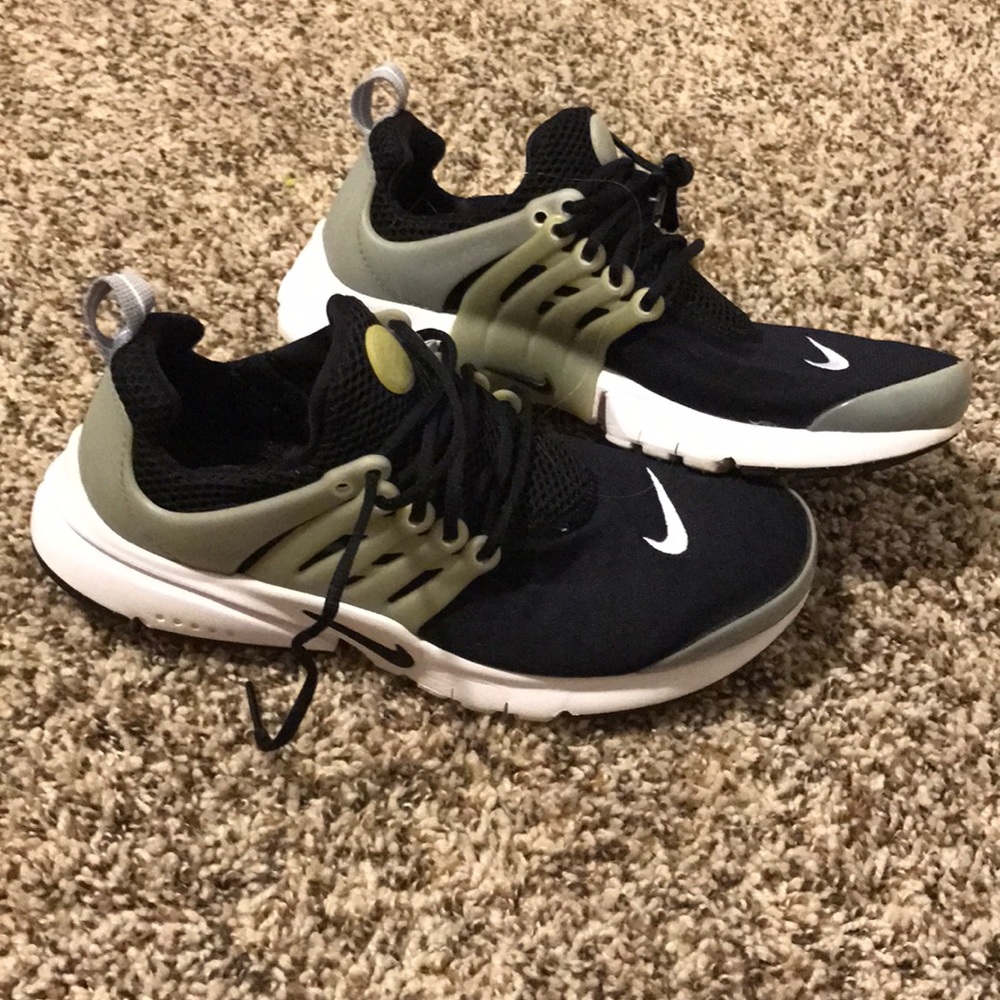 Nike Prestos